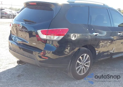 2015 Nissan Pathfinder S from USA, damaged, VIN 5N1AR2MM1FC699323